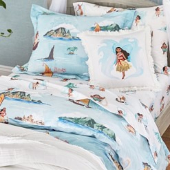 Pottery Barn Kids Other - Pottery Barn Kids Organic Moana twin bed duvet cover + accent pillow